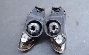 Mazda 626 Set di fendinebbia 11481634