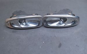 Mazda 626 Set di fendinebbia 11481634