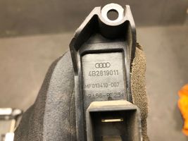 Audi A6 Allroad C5 Sähköinen ohjaamon lämmittimen säteilylämmitin 4B2819011