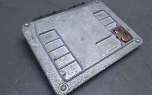 Volkswagen Polo IV 9N3 Centralina/modulo motore ECU 03D906033F