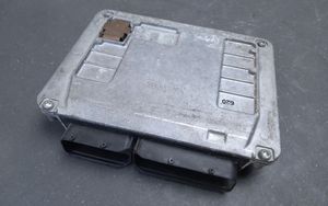 Volkswagen Polo IV 9N3 Centralina/modulo motore ECU 03D906032C