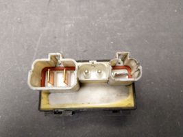 Volvo S40 Coolant fan relay 9442934