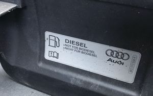 Audi A5 8T 8F Degalų bako užsukamas dangtelis 8K0010508R