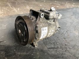 Volkswagen Golf VI Ilmastointilaitteen kompressorin pumppu (A/C) 5N0820803A