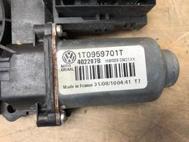 Volkswagen Golf VI Moteur de lève-vitre de porte avant 5K0959793