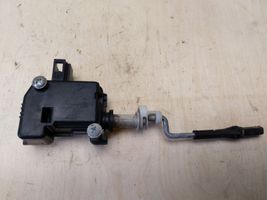 Volkswagen Touran I Verrouillage du bouchon du réservoir de carburant 1T0810773A