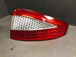 Ford Mondeo MK IV Luci posteriori 7S7113404A