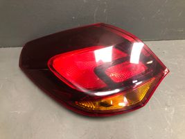 Opel Astra J Lampa tylna 21652102