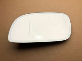 Volkswagen PASSAT B6 Wing mirror glass 0730750105S