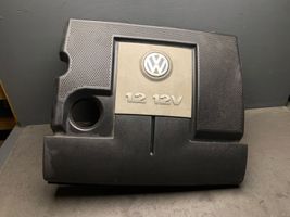 Volkswagen Polo IV 9N3 Copri motore (rivestimento) 03E129607