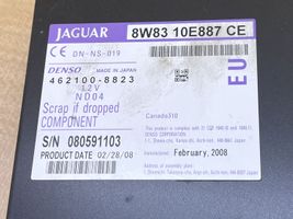 Jaguar XF Navigaatioyksikkö CD/DVD-soitin 8W8310E887CE