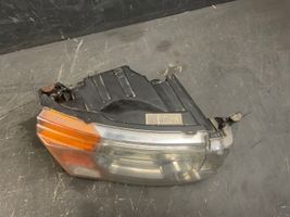 Land Rover Discovery 3 - LR3 Lampa przednia XBC500042