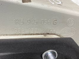 Volkswagen Jetta V Aizmugurējais lukturis virsbūvē 1K5945096G