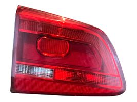 Volkswagen Touran II Tailgate rear/tail lights 176443