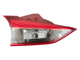 Mazda 6 Lampy tylnej klapy bagażnika 22641897