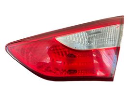 Hyundai i30 Ampoule, feu stop / feu arrière 92404A50