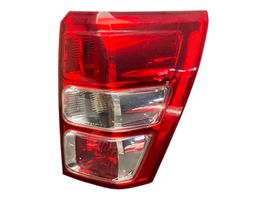 Suzuki Grand Vitara II Задний фонарь в кузове 22059079