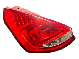 Ford Fiesta Luci posteriori del portellone del bagagliaio 8A6113405A