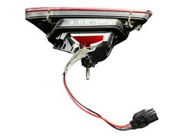 Renault Clio IV Lampy tylnej klapy bagażnika 265507526R