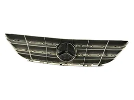 Mercedes-Benz B W245 Griglia superiore del radiatore paraurti anteriore A1698800883