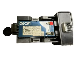 Land Rover Evoque I Chargeur batterie (en option) BJ3219G207CAA