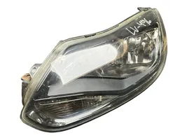 Ford Focus Lampa przednia BM5113W030