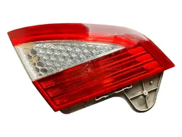 Ford Mondeo MK IV Lampy tylnej klapy bagażnika 7S7113A603A