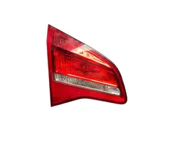 Opel Meriva B Lampy tylnej klapy bagażnika 13260838