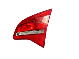 Opel Meriva B Lampy tylnej klapy bagażnika 21628003