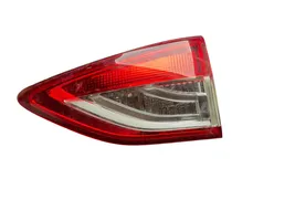 Ford Kuga II Lampy tylnej klapy bagażnika CV4413A602BD