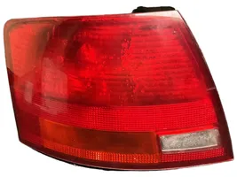 Audi A4 S4 B7 8E 8H Feux arrière / postérieurs 8E9945095E