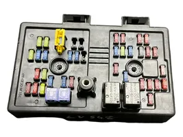 Chevrolet Captiva Fuse module 9682108282