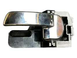 Nissan Qashqai Front door interior handle 8318G