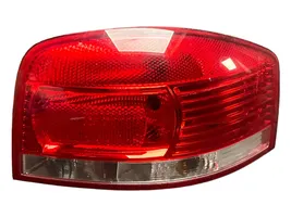 Audi A3 S3 A3 Sportback 8P Lampa tylna 8P0945096A