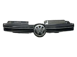 Volkswagen Golf VI Griglia anteriore 5K0853651