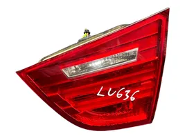 BMW 3 E90 E91 Tailgate rear/tail lights 7154156