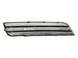 Audi A3 S3 A3 Sportback 8P Grille inférieure de pare-chocs avant 