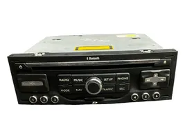 Citroen C4 Grand Picasso Unité principale radio / CD / DVD / GPS 96737708XT