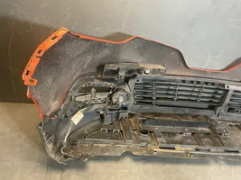 Renault Captur Zderzak przedni 620221421R