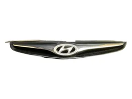 Hyundai i30 Grille calandre supérieure de pare-chocs avant 863512R500