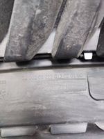Skoda Rapid (NH) Grille calandre supérieure de pare-chocs avant 2002011220130201