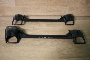 Toyota Avensis T250 Support de fixation ISOFIX 