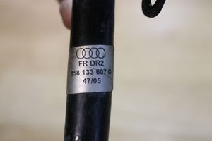 Audi A4 S4 B7 8E 8H Сапун / трубка (трубки)/ шланг (шланги) сапуна 058133607G
