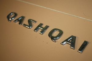 Nissan Qashqai Valmistajan merkki/mallikirjaimet 