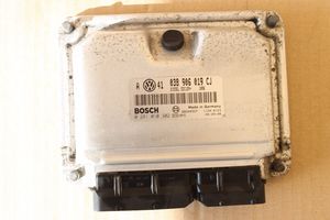 Volkswagen Golf IV Sterownik / Moduł ECU 038906019CJ