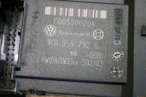 Volkswagen PASSAT B6 Door control unit/module 1K0959792G