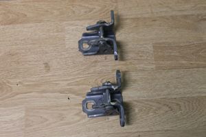 Saab 9-3 Ver2 Set di cerniere portiera anteriore 