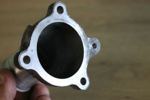 Toyota Corolla Verso AR10 Thermostat / Thermostatgehäuse 