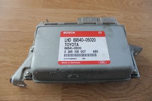 Toyota Carina T210 Calculateur moteur ECU 8954005020