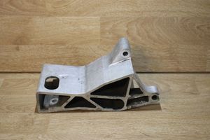 Volvo V70 Supporto di montaggio del motore 8649970